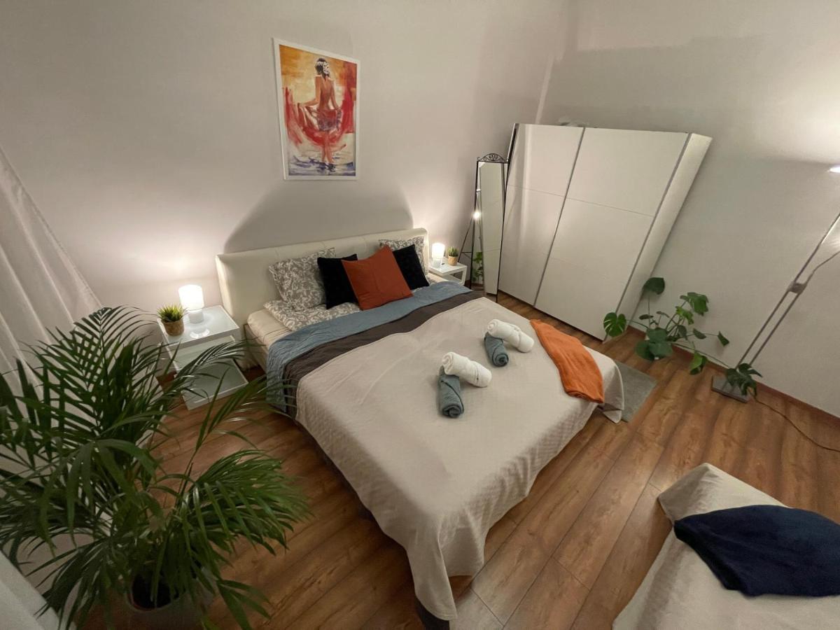Luxury Riverside Panorama Apartment Budapest Luaran gambar