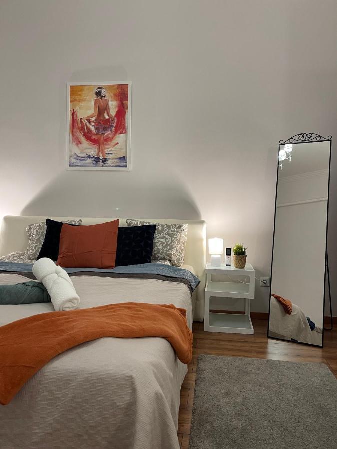 Luxury Riverside Panorama Apartment Budapest Luaran gambar